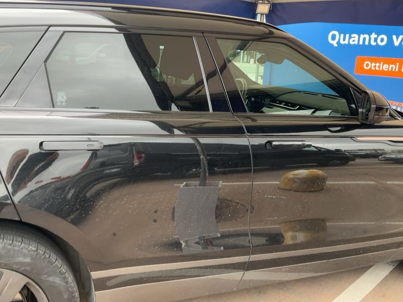 Land Rover Range Rover Velar 2.0 Diesel S R-Dynamic 2019 – снимка 10