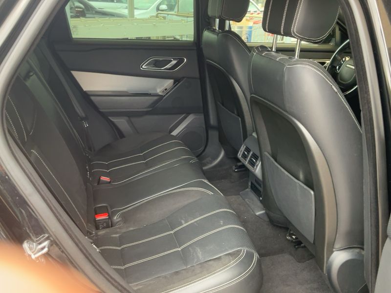 Land Rover Range Rover Velar 2.0 Diesel S R-Dynamic 2019 – снимка 19