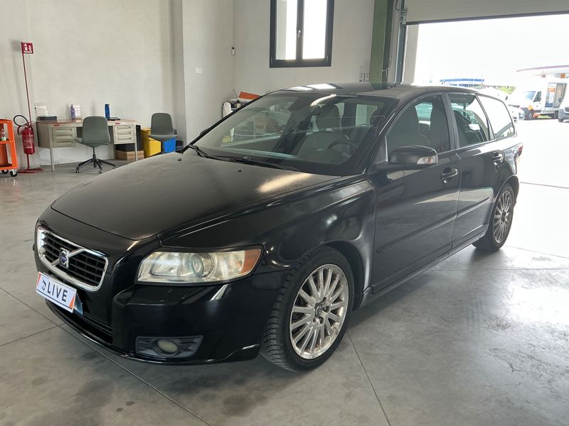 Volvo V50 2.4 D5 Summum 2007 – снимка 1