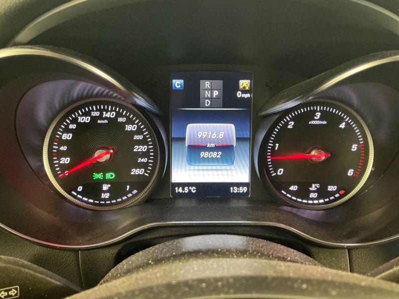 Mercedes-Benz GLC-Klasse GLC 350 4Matic AMG Line 2018 – снимка 18