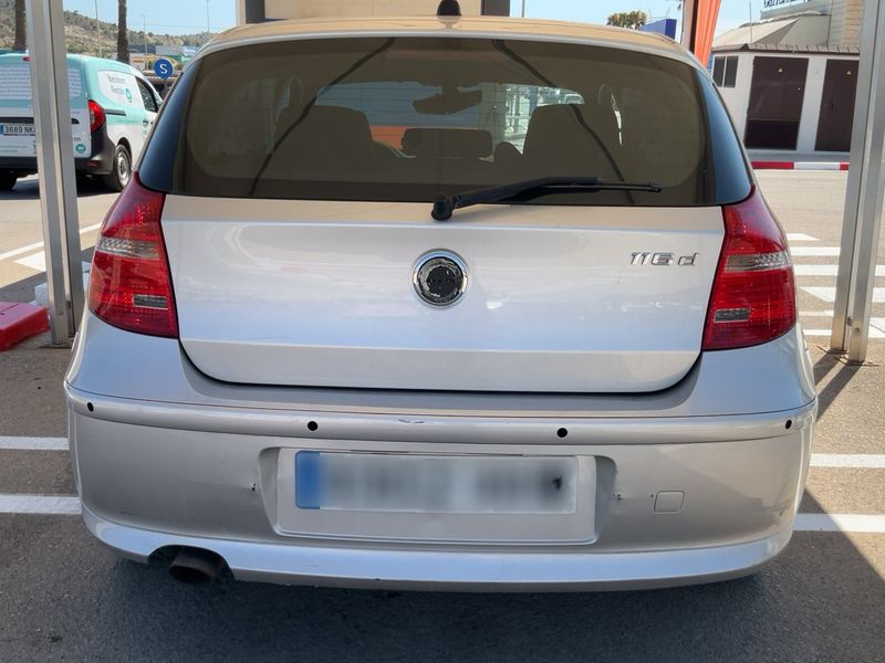 BMW 1er 116d 2010 – снимка на щета 7