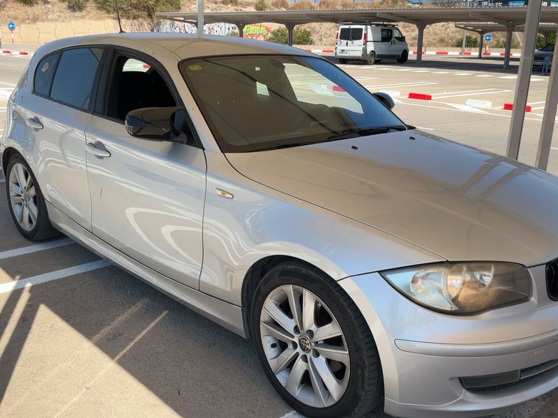 BMW 1er 116d 2010 – снимка 12