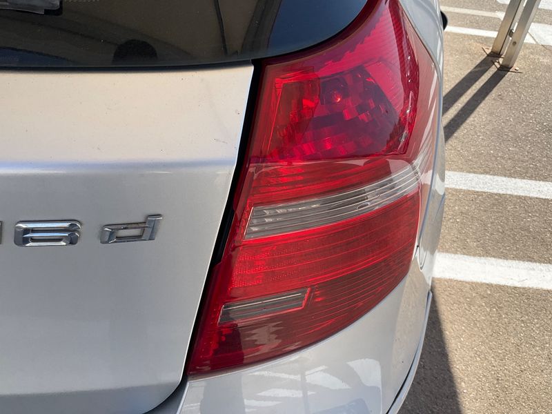 BMW 1er 116d 2010 – снимка на щета 37