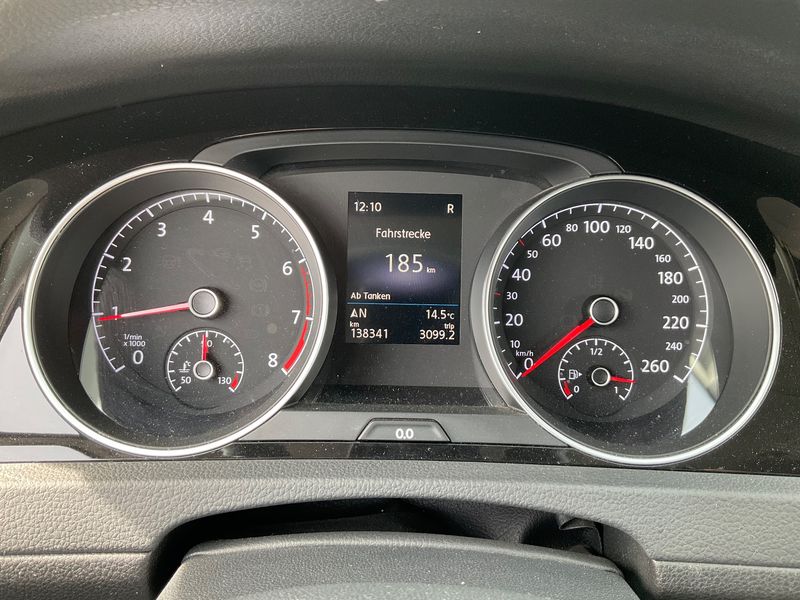 Volkswagen Golf VII 1.5 TSI ACT Highline BlueMotion Tech 2018 – снимка 18