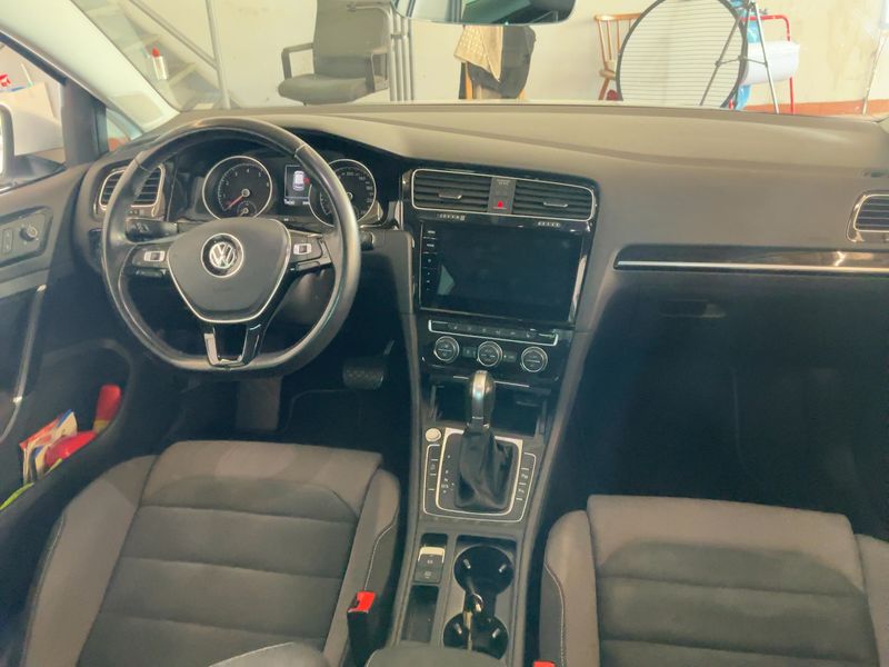 Volkswagen Golf VII 1.5 TSI ACT Highline BlueMotion Tech 2018 – снимка 17