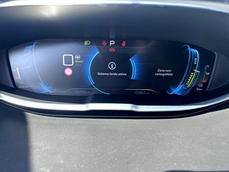 Peugeot 3008 1.6 Hybrid Allure Pack 2022 – снимка 12