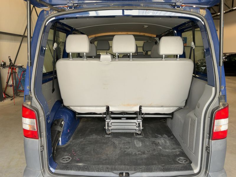 Volkswagen T5 Kombi 2.0 TDI 2012 – снимка 15