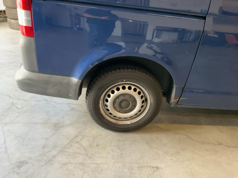Volkswagen T5 Kombi 2.0 TDI 2012 – снимка 9