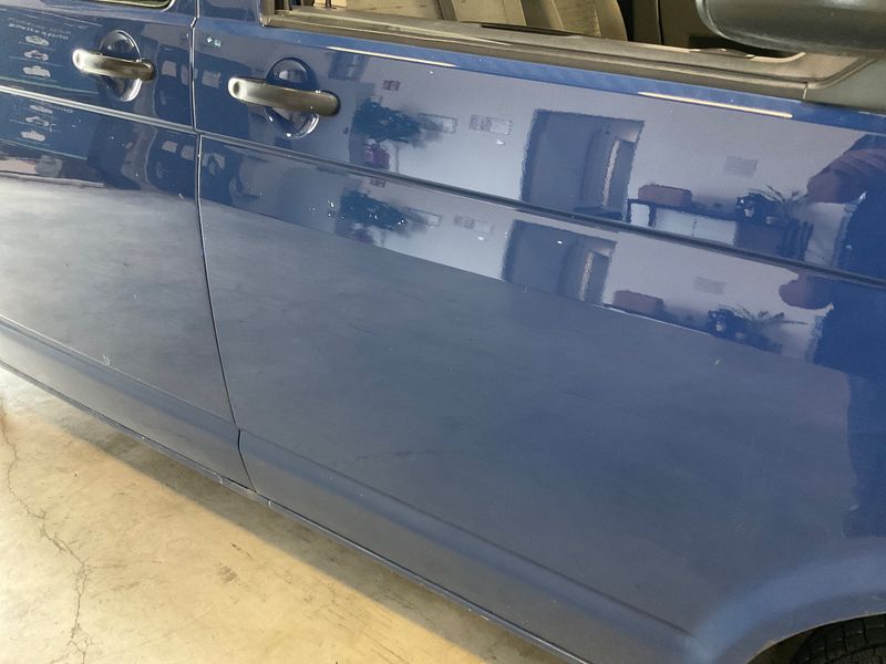 Volkswagen T5 Kombi 2.0 TDI 2012 – снимка 28