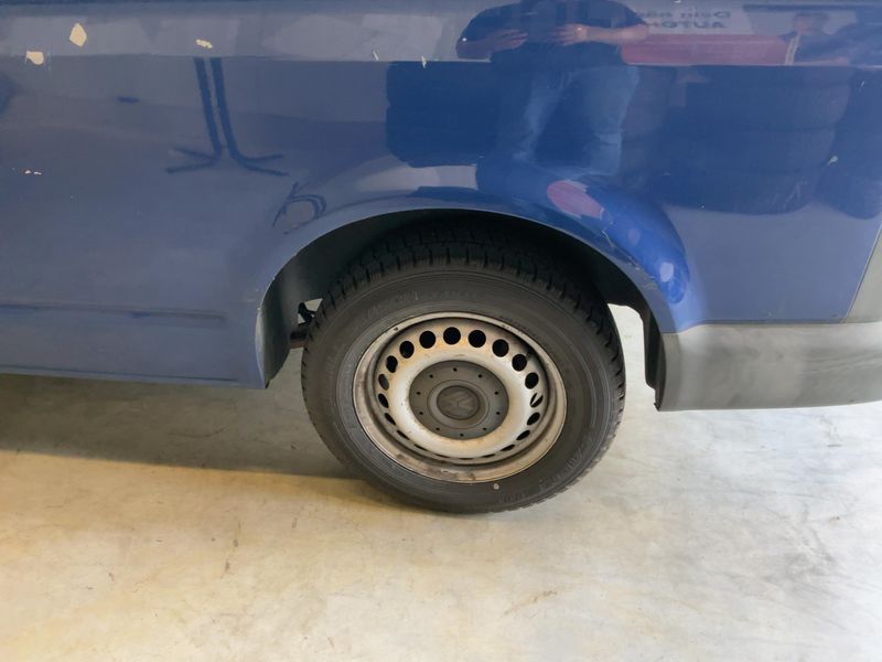 Volkswagen T5 Kombi 2.0 TDI 2012 – снимка 5