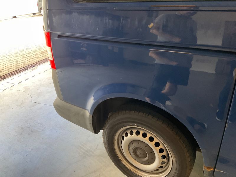 Volkswagen T5 Kombi 2.0 TDI 2012 – снимка 23