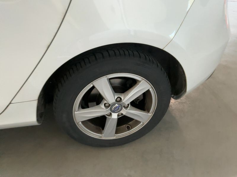 Volvo V40 1.6 D2 Summum 2013 – снимка 5