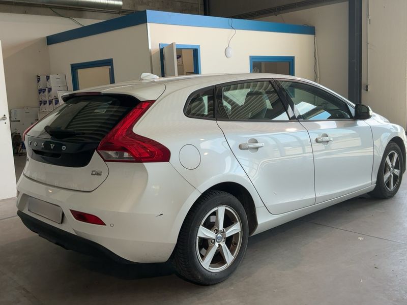 Volvo V40 1.6 D2 Summum 2013 – снимка 8