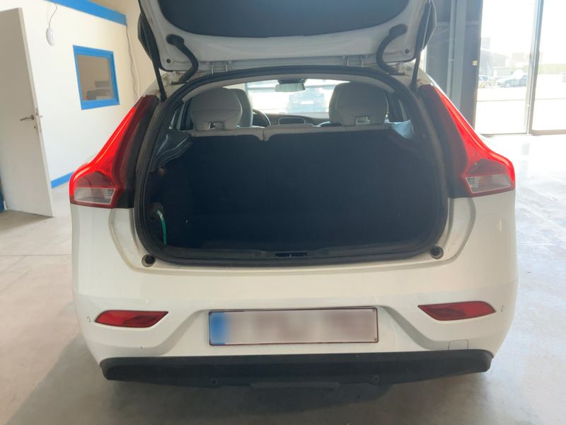 Volvo V40 1.6 D2 Summum 2013 – снимка 15