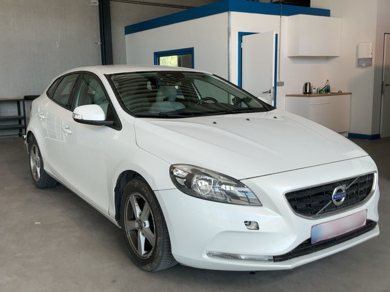 Volvo V40 1.6 D2 Summum 2013 – снимка 12