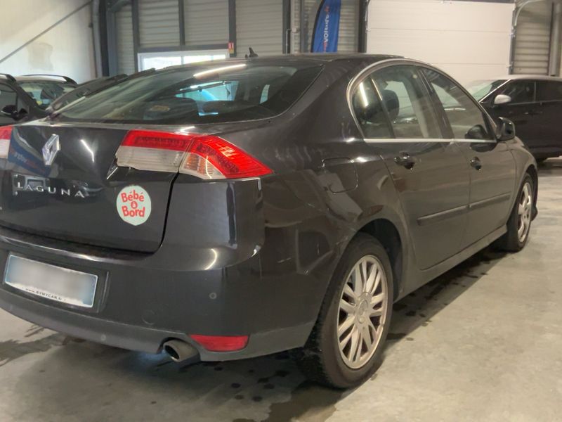 Renault Laguna 2.0 dCi Initiale 2009 – снимка 8