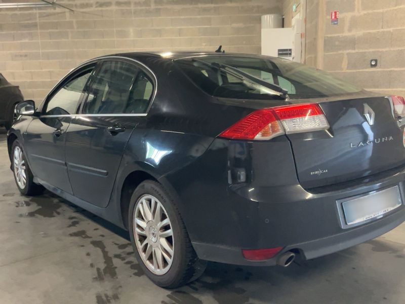 Renault Laguna 2.0 dCi Initiale 2009 – снимка 6