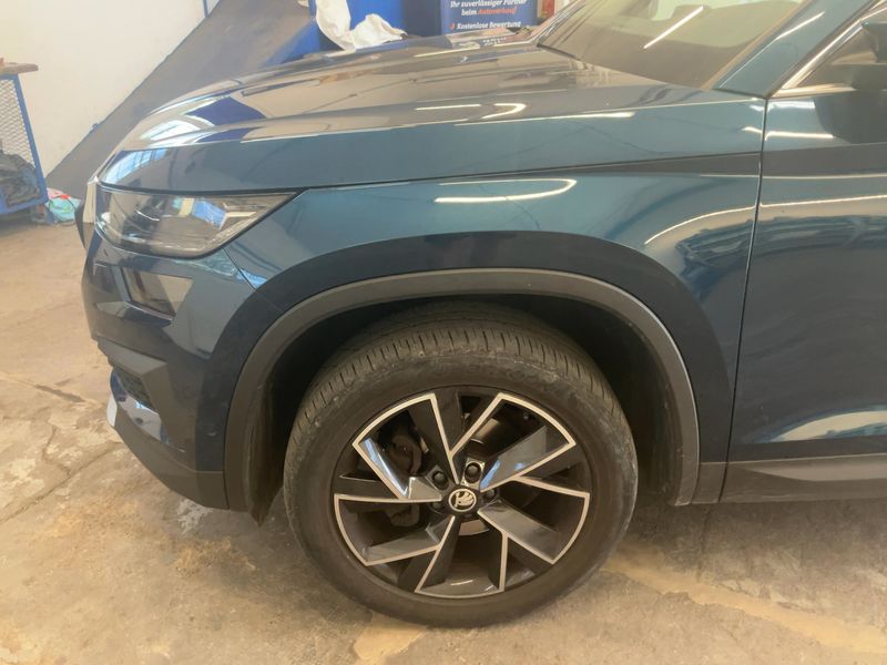 Skoda Kodiaq 2.0 TDI Style 4x4 2022 – снимка 2