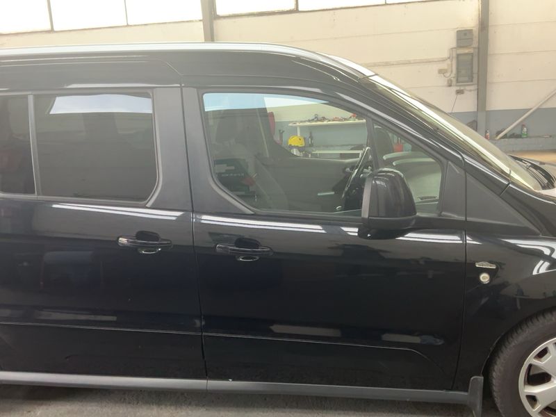 Ford Grand Tourneo Connect 1.6 TDCi Titanium 2014 – снимка 10