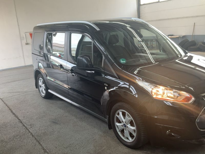 Ford Grand Tourneo Connect 1.6 TDCi Titanium 2014 – снимка 12