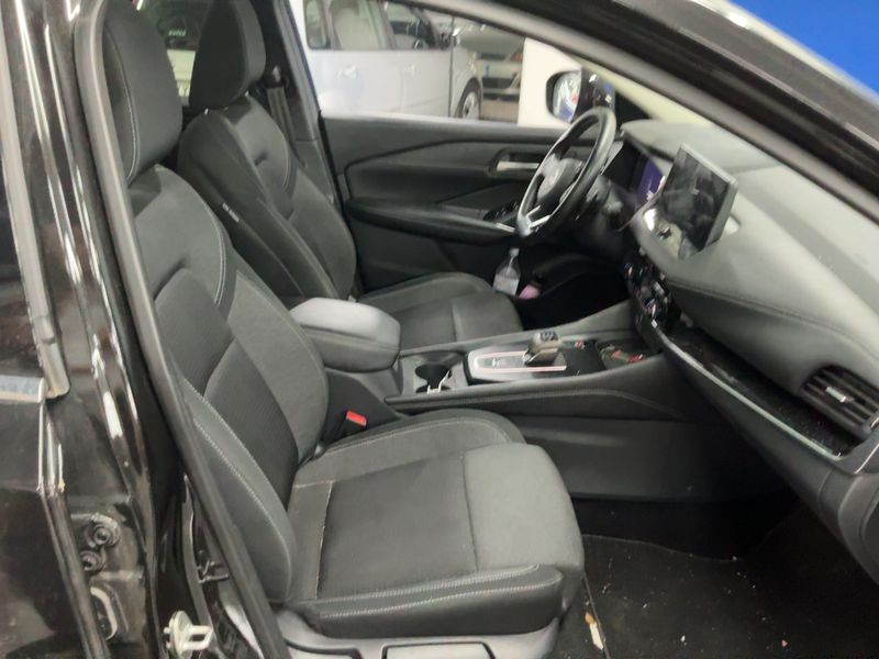 Nissan Qashqai 1.3 DIG-T N-Connecta 2022 – снимка 16