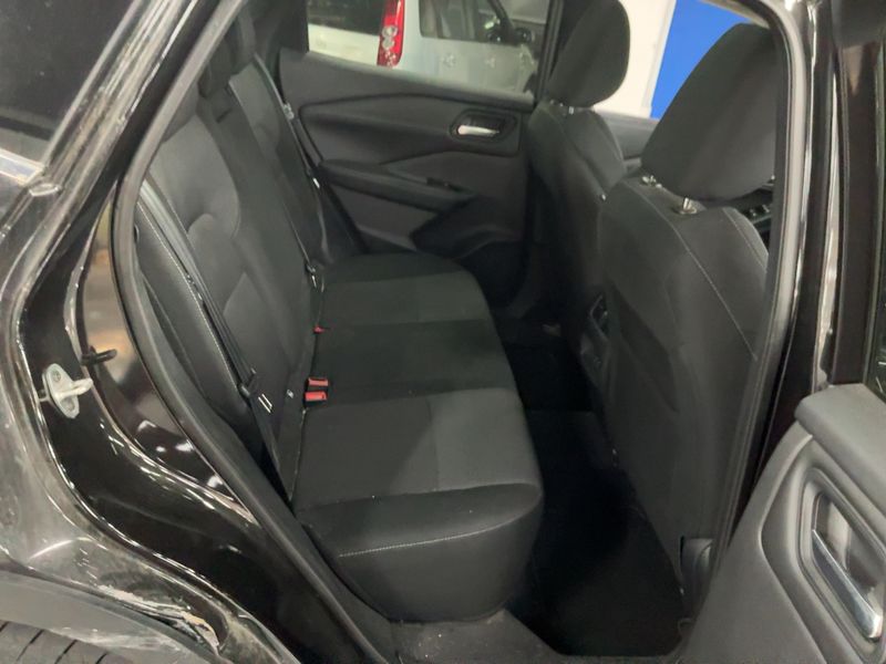 Nissan Qashqai 1.3 DIG-T N-Connecta 2022 – снимка 19