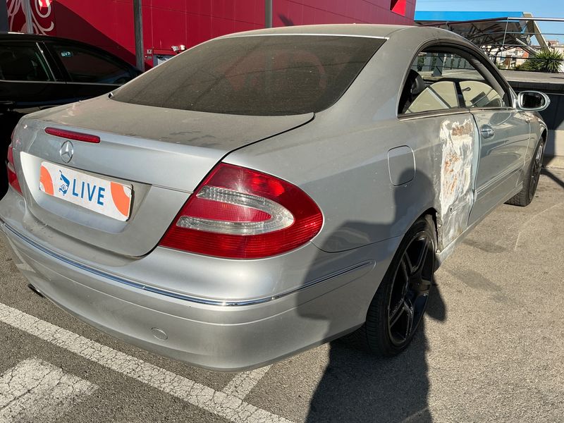 Mercedes-Benz CLK-Klasse CLK 240 Elegance 2002 – снимка 2