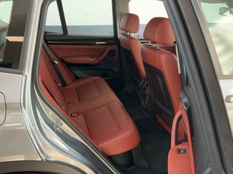 BMW X3 xDrive 20d 2012 – снимка 19