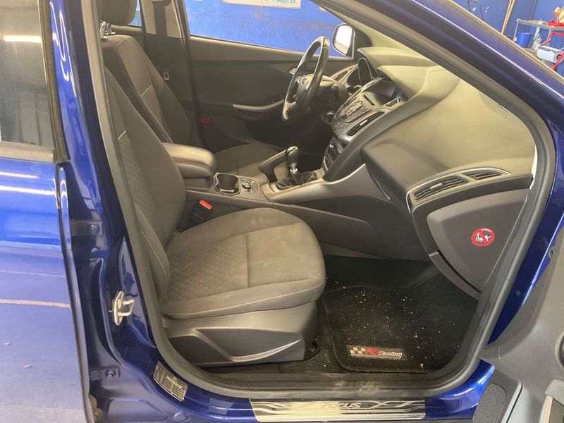 Ford Focus 1.0 EcoBoost SYNC Edition 2014 – снимка 3