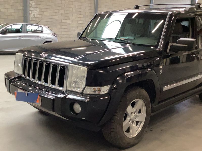 Jeep Commander 3.0 CRD V6 Limited 2008 – снимка 2