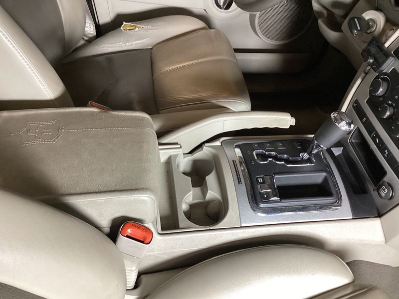 Jeep Commander 3.0 CRD V6 Limited 2008 – снимка 34