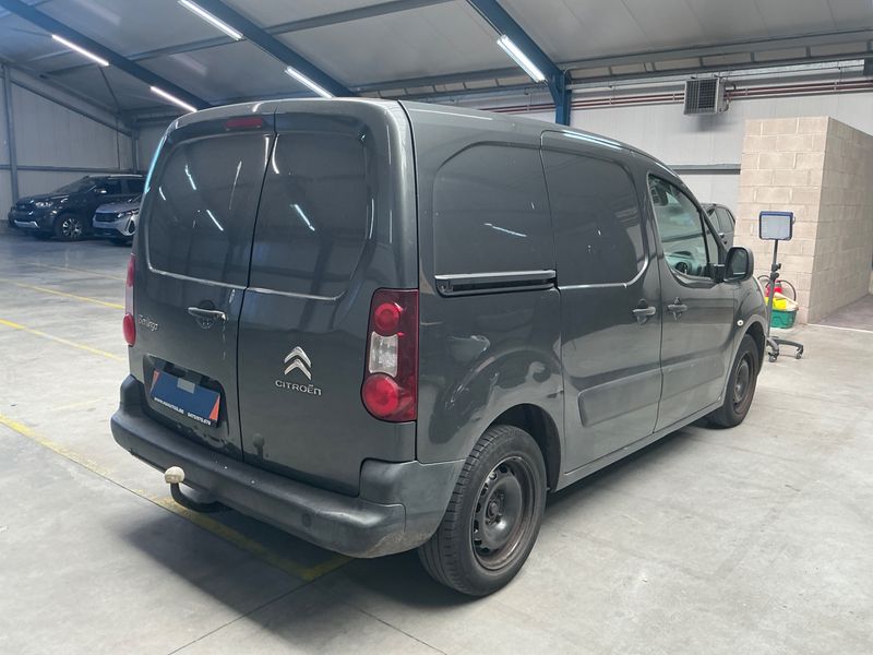 Citroen Berlingo 1.6 HDi Niveau B L1 2013 – снимка 2