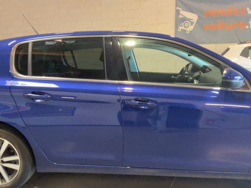 Peugeot 308 1.2 e-THP Allure 2020 – снимка 10