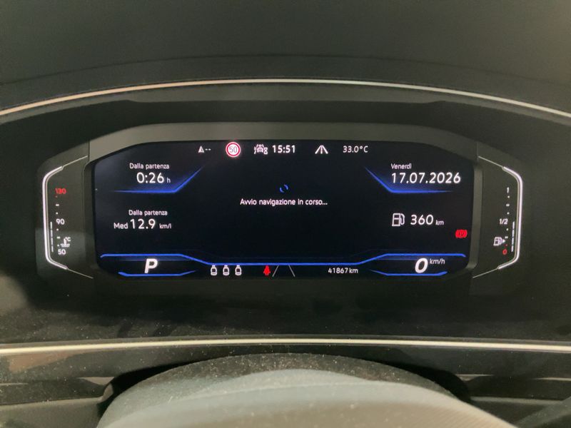Volkswagen Tiguan 2.0 TDI R-Line 4Motion 2022 – снимка 13