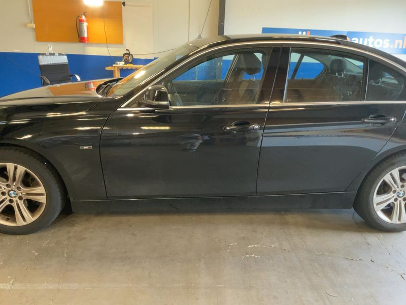 BMW 3er 316i 2013 – снимка 4