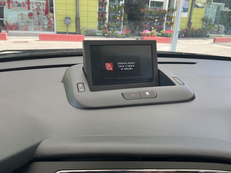 Peugeot 3008 1.6 Blue-HDi Business-Line 2016 – снимка 27