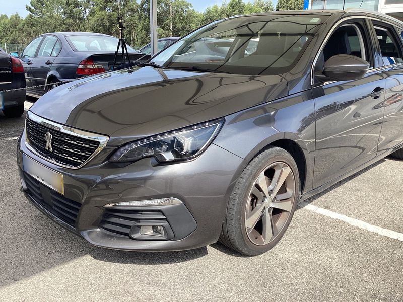 Peugeot 308 1.5 Blue-HDi Allure 2018 – снимка 2