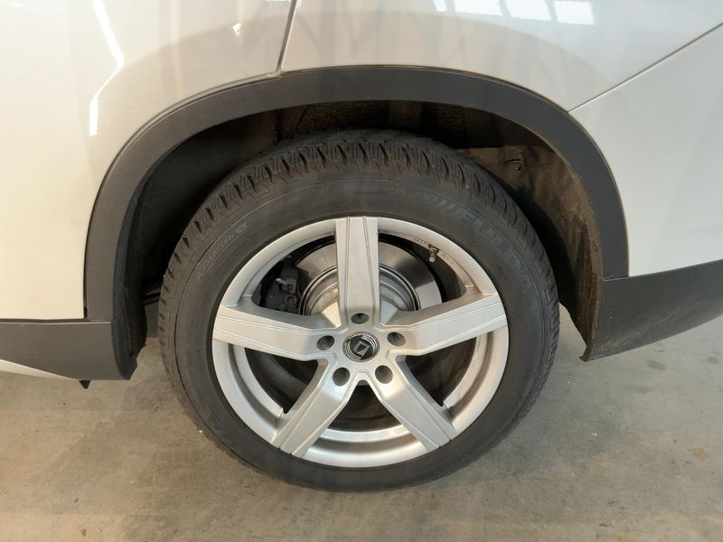 BMW X1 xDrive 23d 2011 – снимка 5