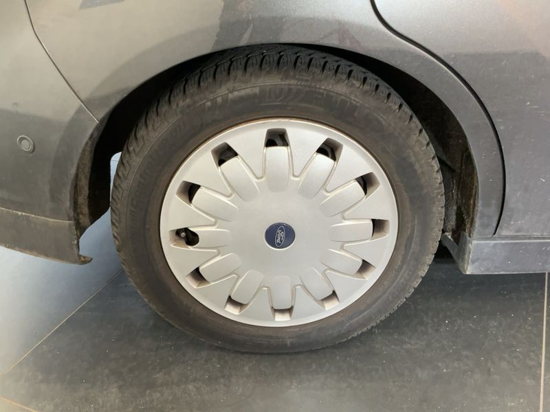 Ford C-Max 1.5 TDCi Titanium 2018 – снимка 9