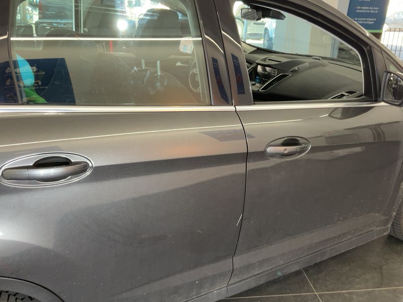 Ford C-Max 1.5 TDCi Titanium 2018 – снимка 10
