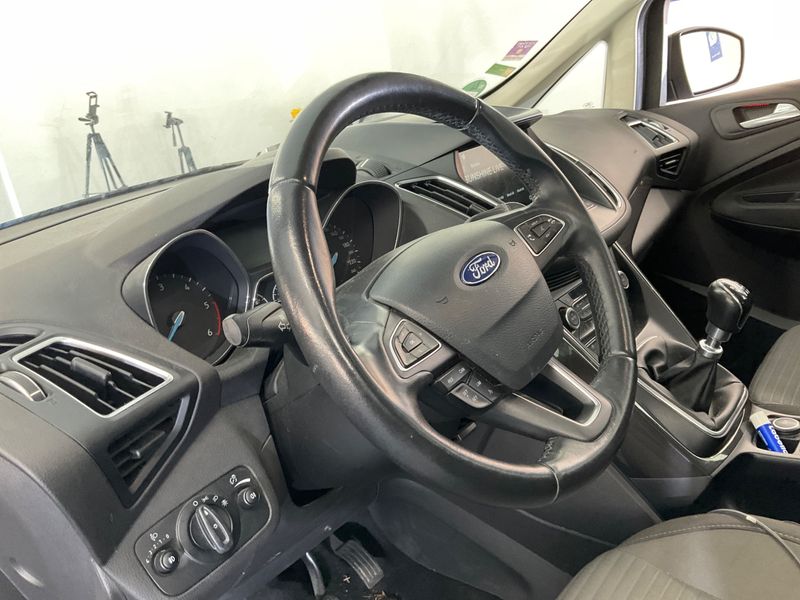 Ford C-Max 1.5 TDCi Titanium 2018 – снимка 42