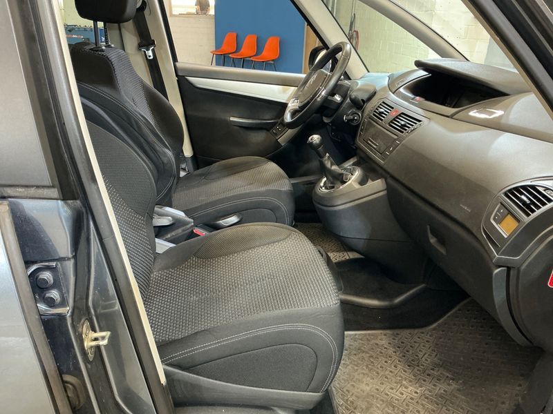 Citroen C4 Picasso 1.6 VTi Tendance 2011 – снимка 3