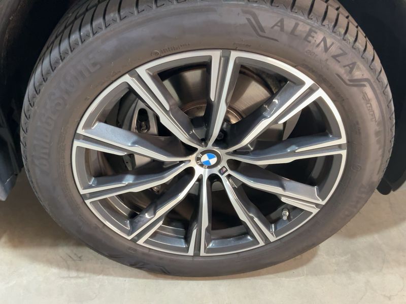 BMW X5 xDrive 30d Mild-Hybrid M Sport 2023 – снимка 11