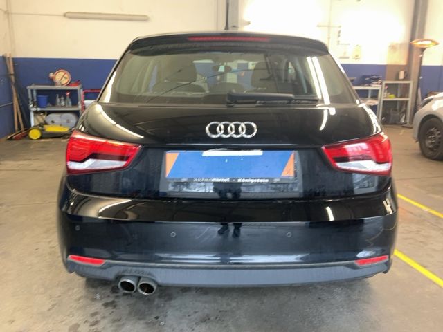 Audi A1 Sportback 1.4 TFSI 2017 – снимка 7