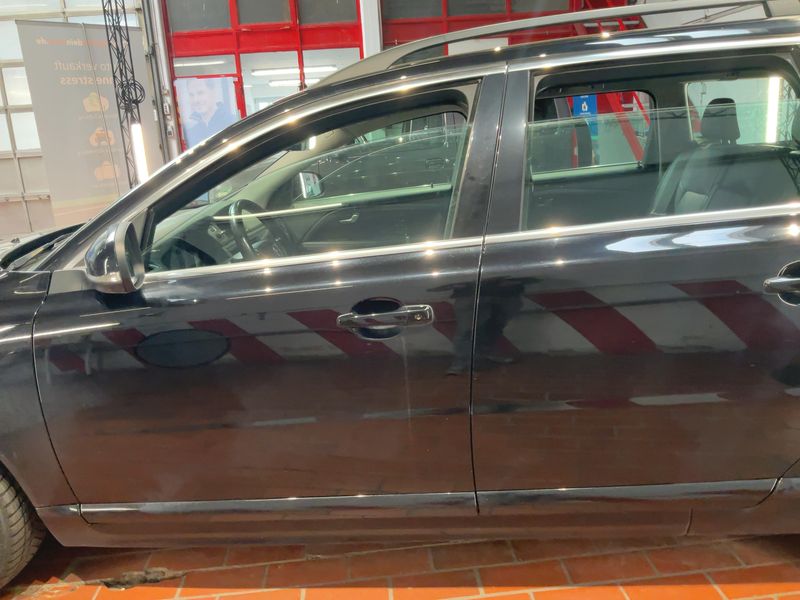 Volvo V70 2.0 D3 Momentum 2016 – снимка 4