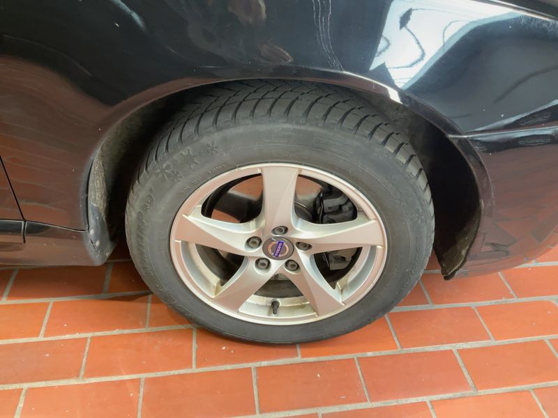 Volvo V70 2.0 D3 Momentum 2016 – снимка 11