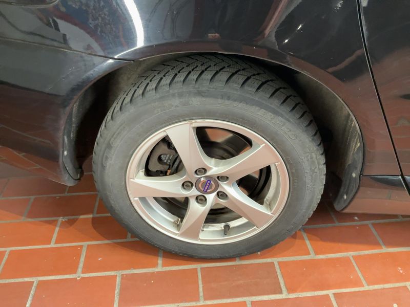 Volvo V70 2.0 D3 Momentum 2016 – снимка 9