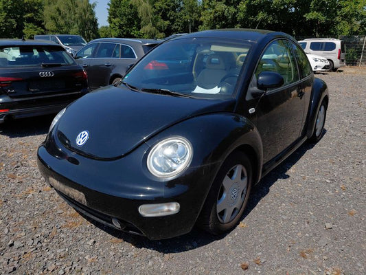 Volkswagen New Beetle 2.0 2000 – снимка 1