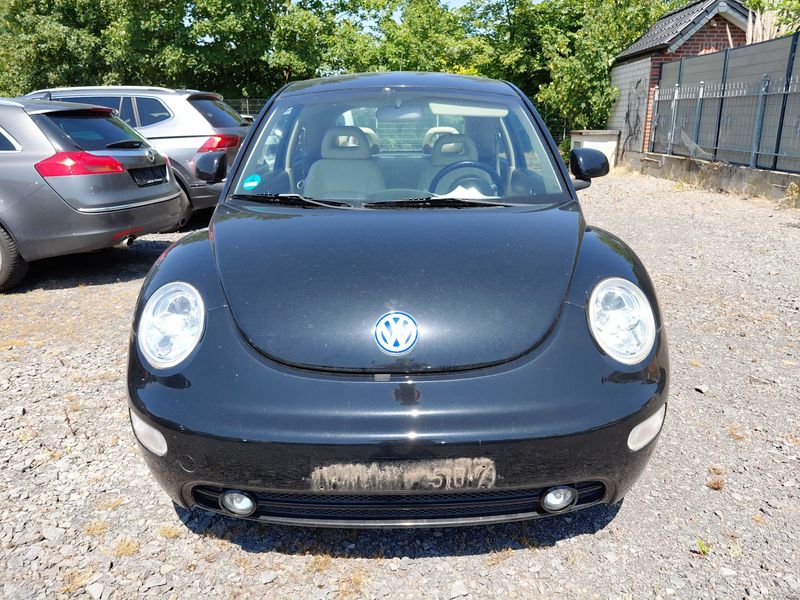 Volkswagen New Beetle 2.0 2000 – снимка 7