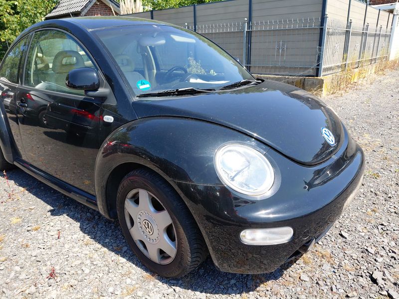 Volkswagen New Beetle 2.0 2000 – снимка 6